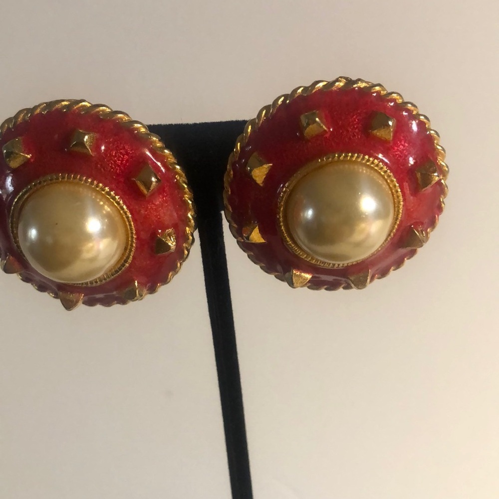 Vintage Yosca red enamel gold tone pearl clip earrings